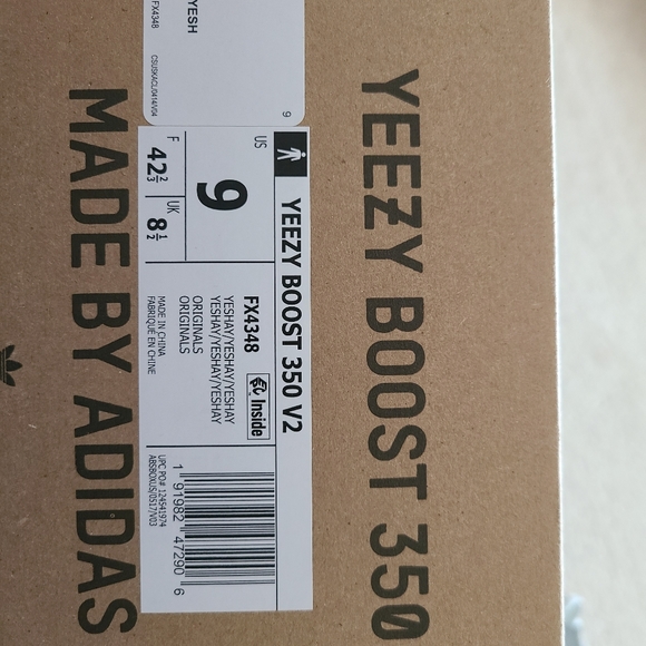 Yezzys 350 - Picture 7 of 7